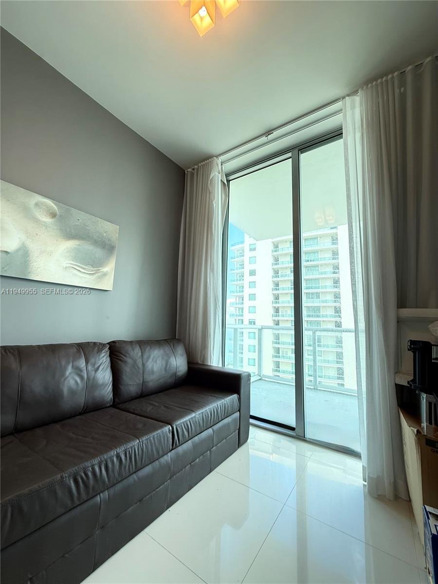 Condo in Miami Beach, Florida, United States 5 - 17202504