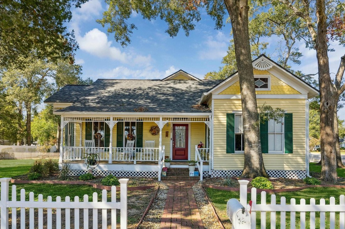 House in Sealy, Texas, United States 2 - 17208580