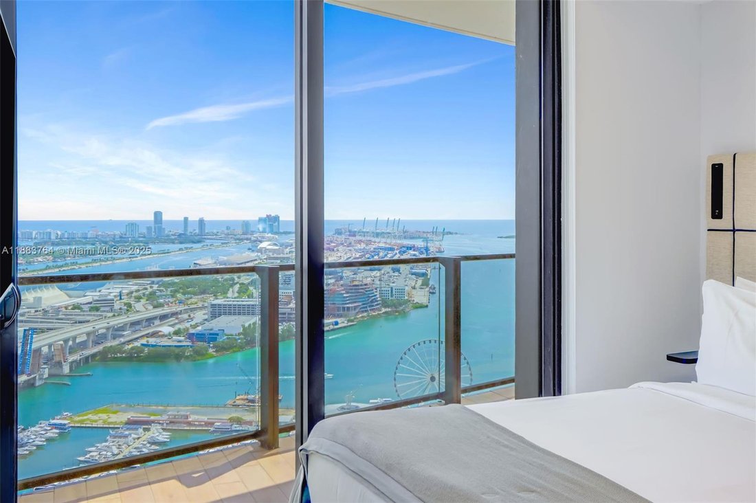 Condo in Miami, Florida, United States 3 - 17203320