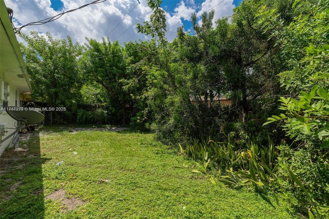 Wilton Manors, Florida, United States 4 - 17202461