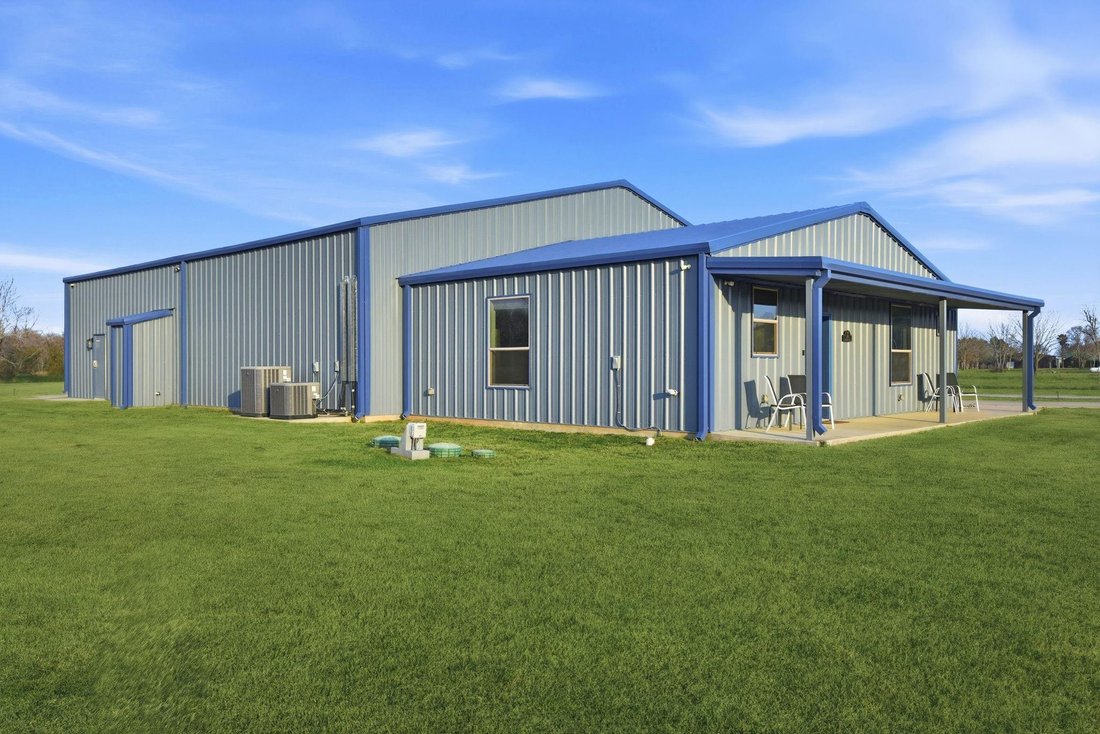 House in Livingston, Texas, United States 4 - 17208732