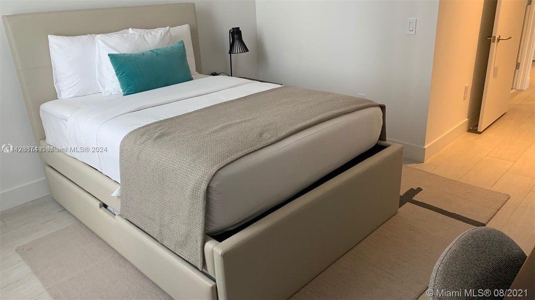 Condo in Hollywood, Florida, United States 3 - 17205421