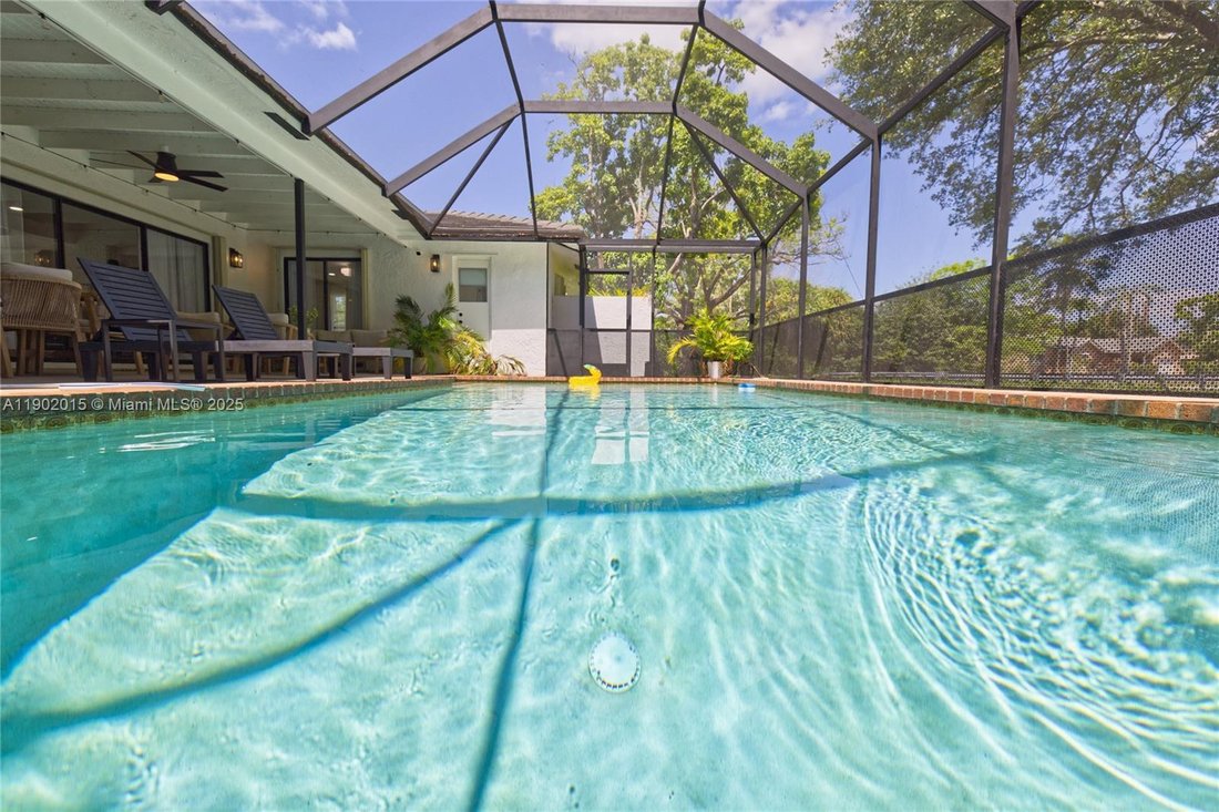 House in Coral Springs, Florida, United States 2 - 17205233