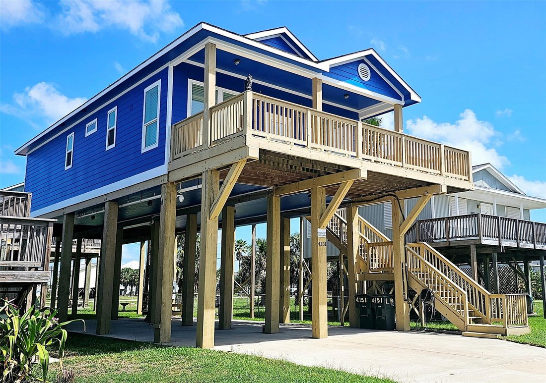 House in Galveston, Texas, United States 1 - 17210633