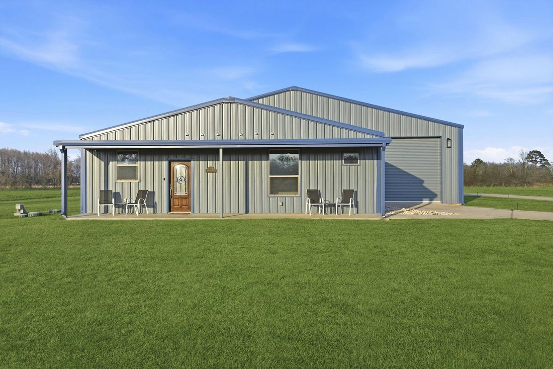 House in Livingston, Texas, United States 2 - 17208732