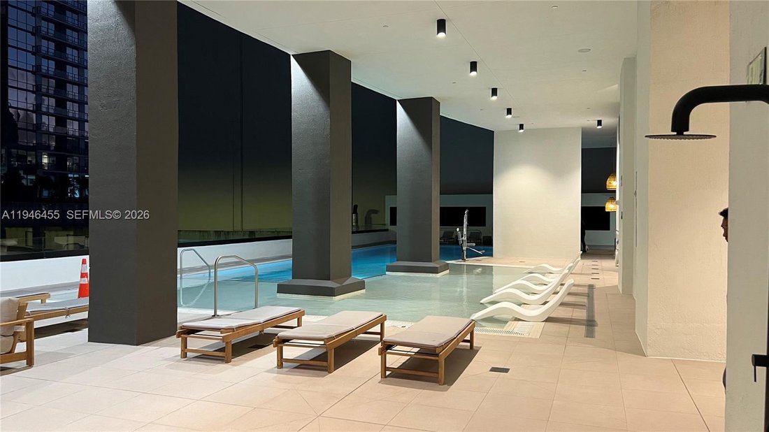 Condo in Miami, Florida, United States 1 - 17202067