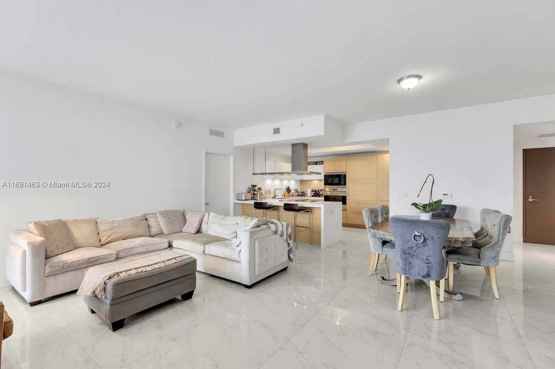 Condo in Golden Beach, Florida, United States 4 - 17203790