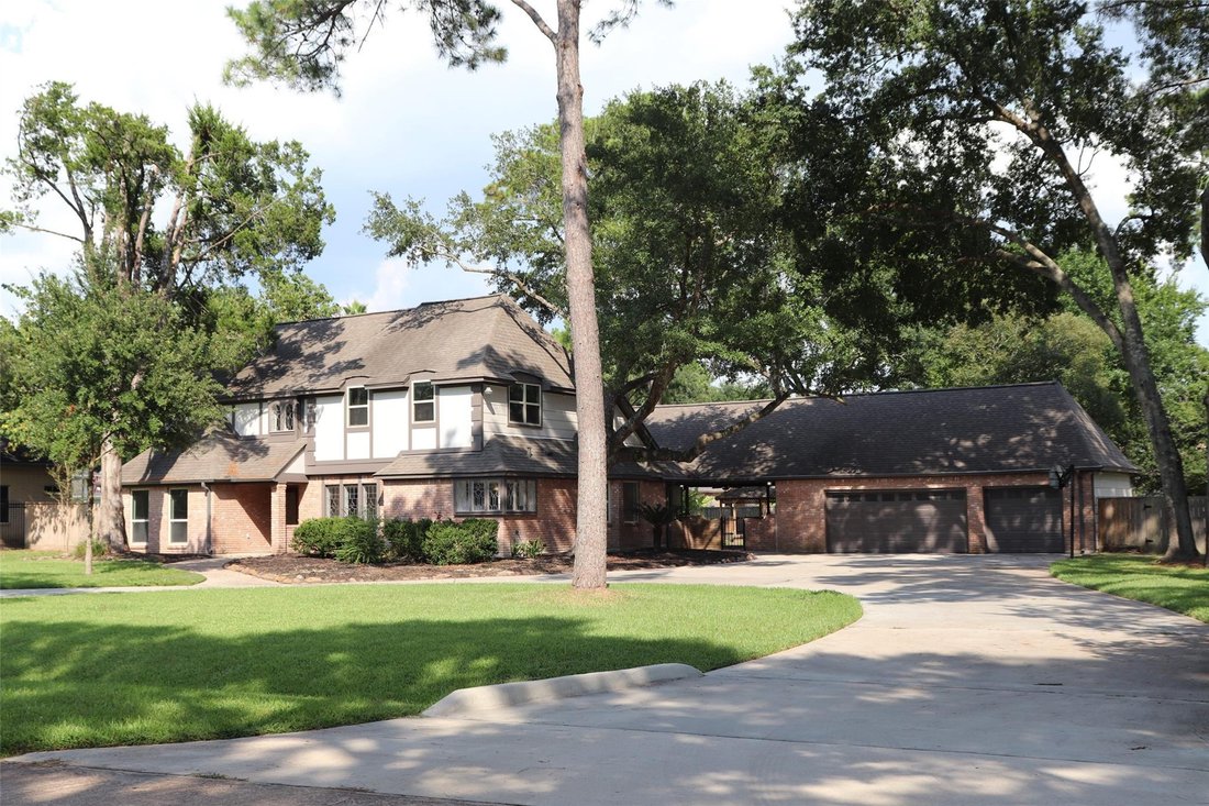House in Houston, Texas, United States 2 - 17209633