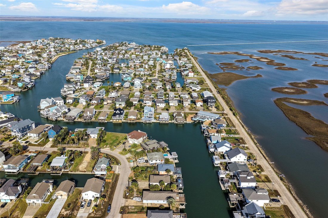 House in Galveston, Texas, United States 4 - 17208057