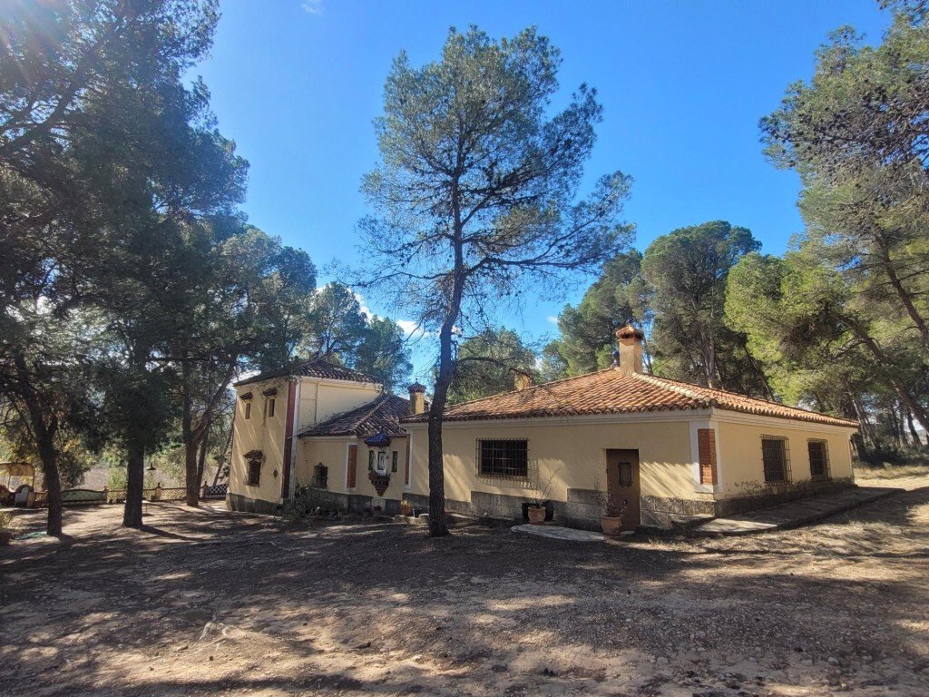 Land in Ontinyent, Valencian Community, Spain 2 - 17217779