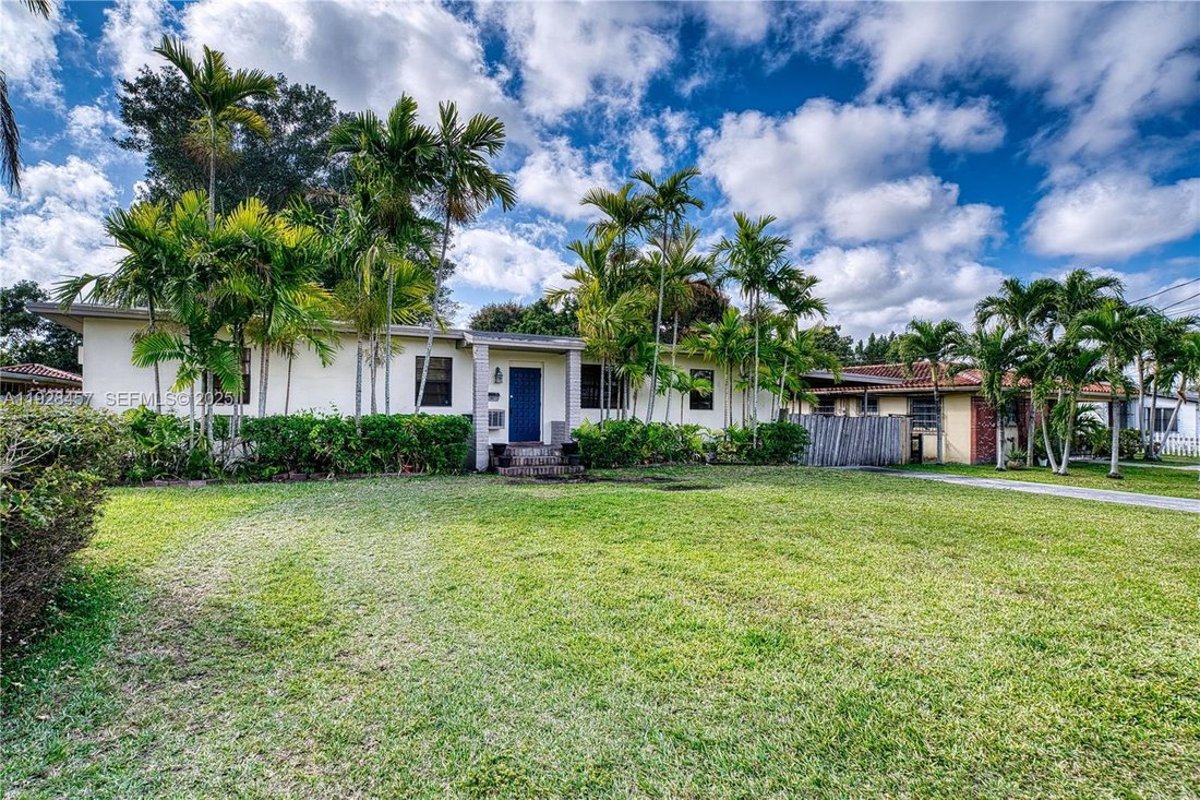 House in Miami, Florida, United States 3 - 17202694