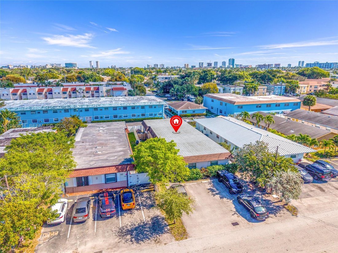 Pompano Beach, Florida, United States 5 - 17203571