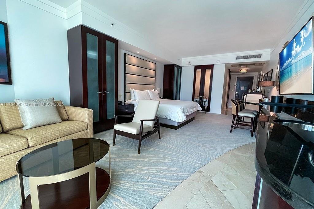 Condo in Miami Beach, Florida, United States 3 - 17202384