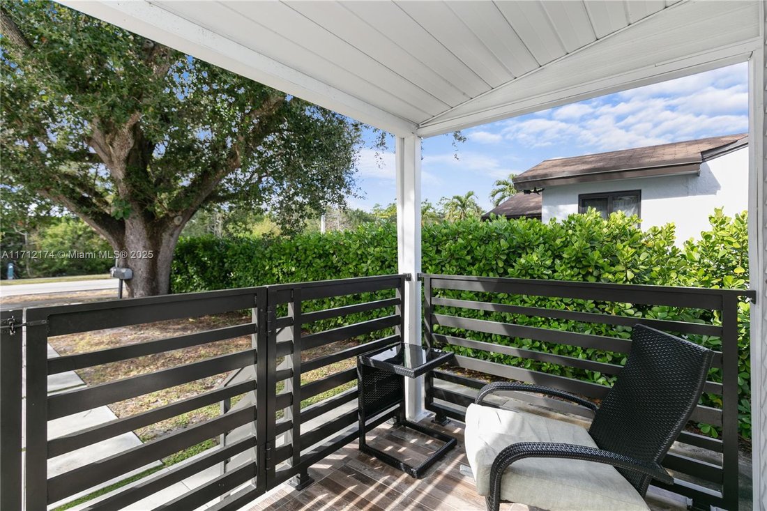 House in Miami Springs, Florida, United States 5 - 17203112