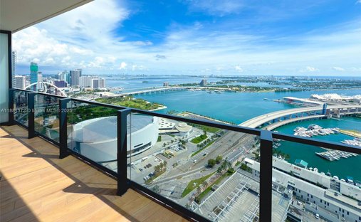 Condo in Miami, Florida, United States 1