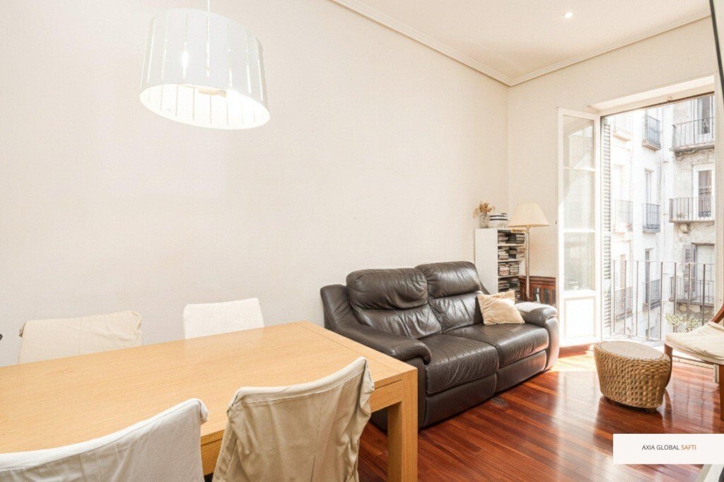 Apartment in Mendebaldea, Donostia-San Sebastian, Spain 1 - 17219465