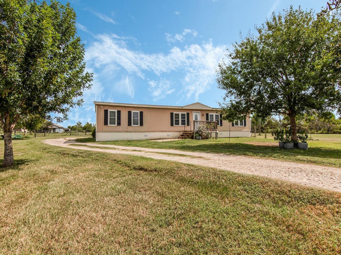 House in Beasley, Texas, United States 2 - 17210299