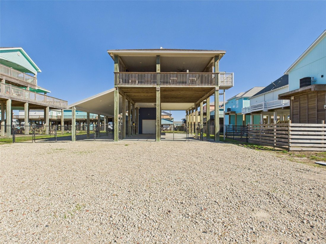 House in Bolivar Peninsula, Texas, United States 1 - 17208752