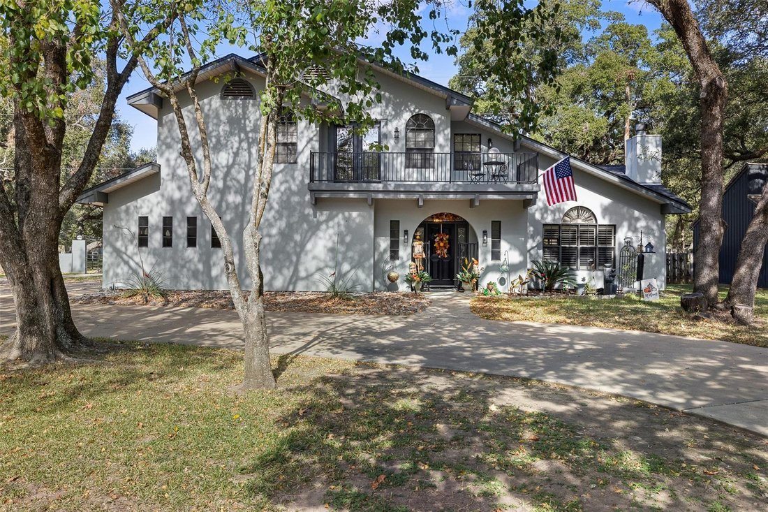 House in Columbus, Texas, United States 3 - 17210601