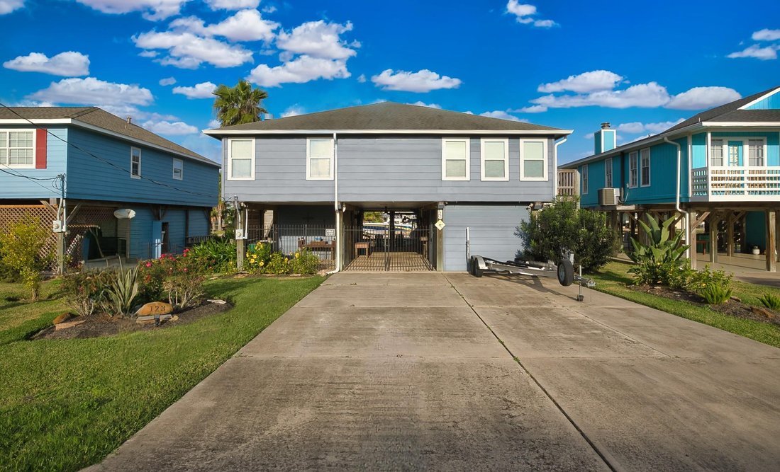 House in Freeport, Texas, United States 2 - 17210021