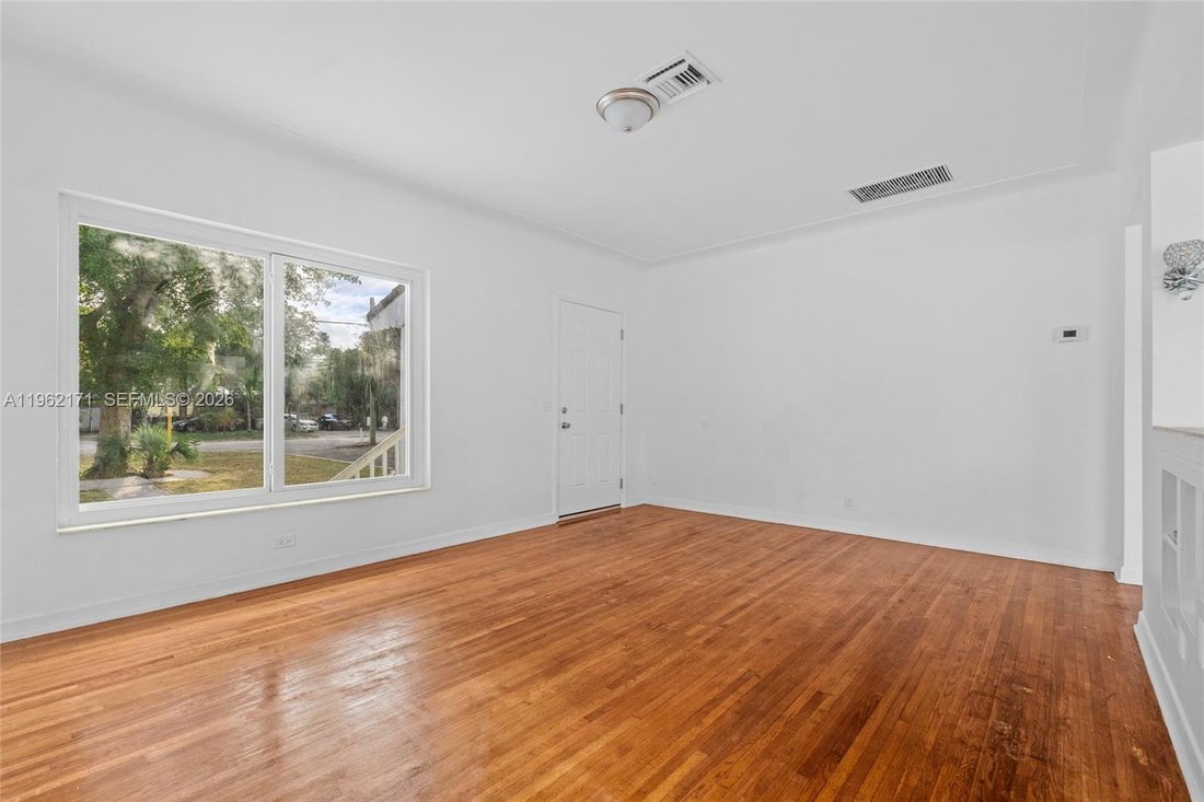Apartment in Miami Gardens, Florida, United States 5 - 17203641