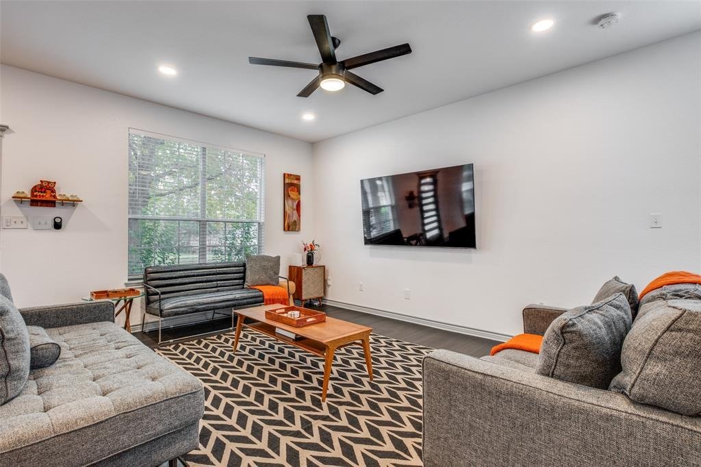 House in Dallas, Texas, United States 5 - 17215545