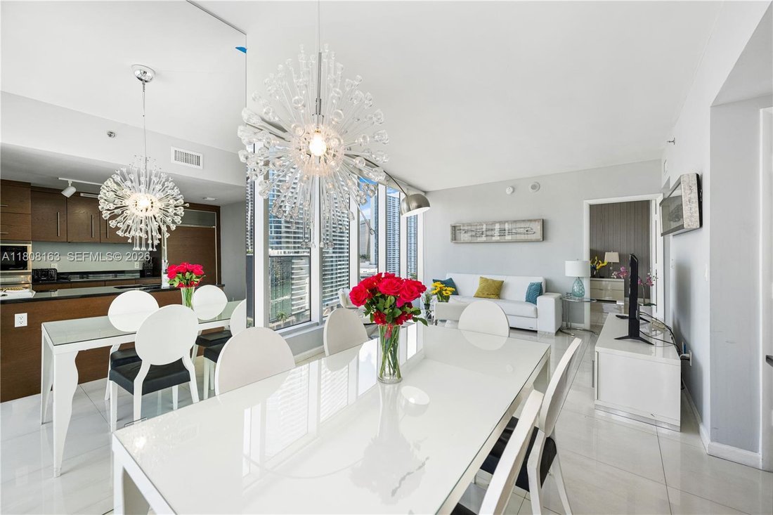 Condo in Miami, Florida, United States 4 - 16639373