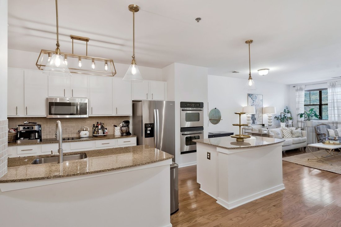 Condo in Nashville, Tennessee, United States 1 - 17199698