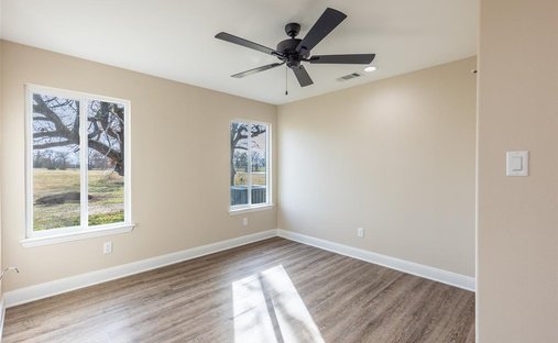 House in Emory, Texas, United States 1
