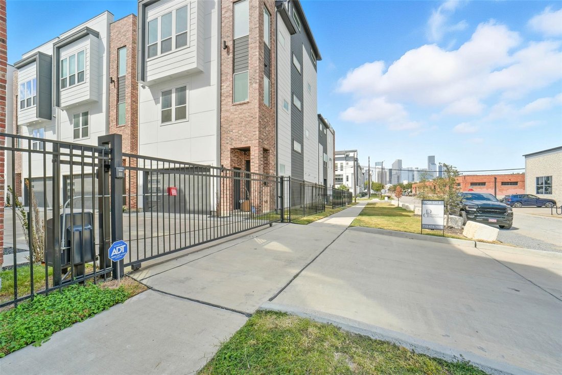 House in Houston, Texas, United States 3 - 17206800