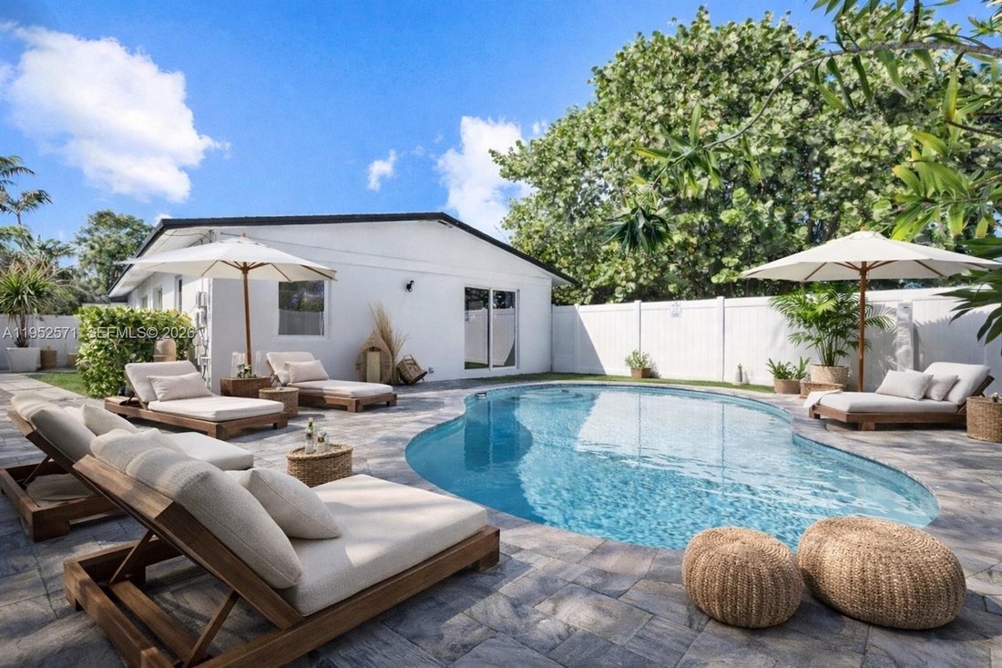 House in Oakland Park, Florida, United States 1 - 17202511