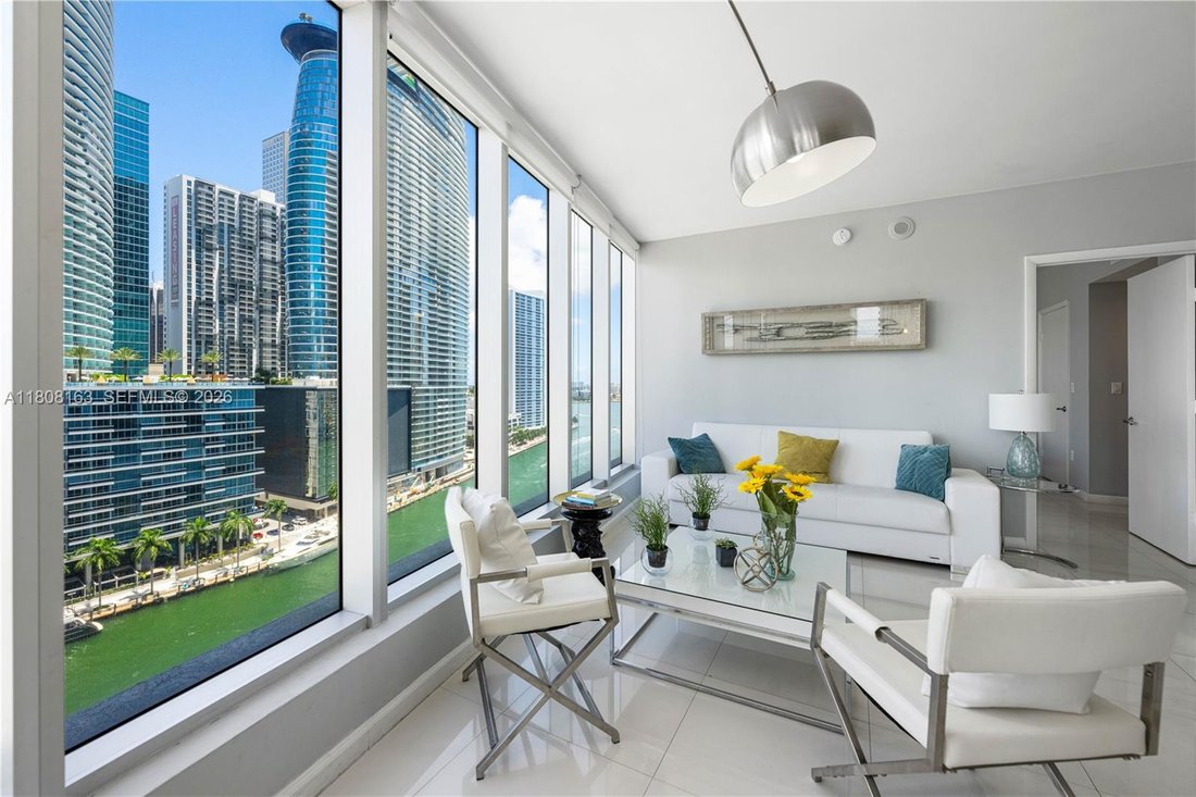 Condo in Miami, Florida, United States 1 - 16639373