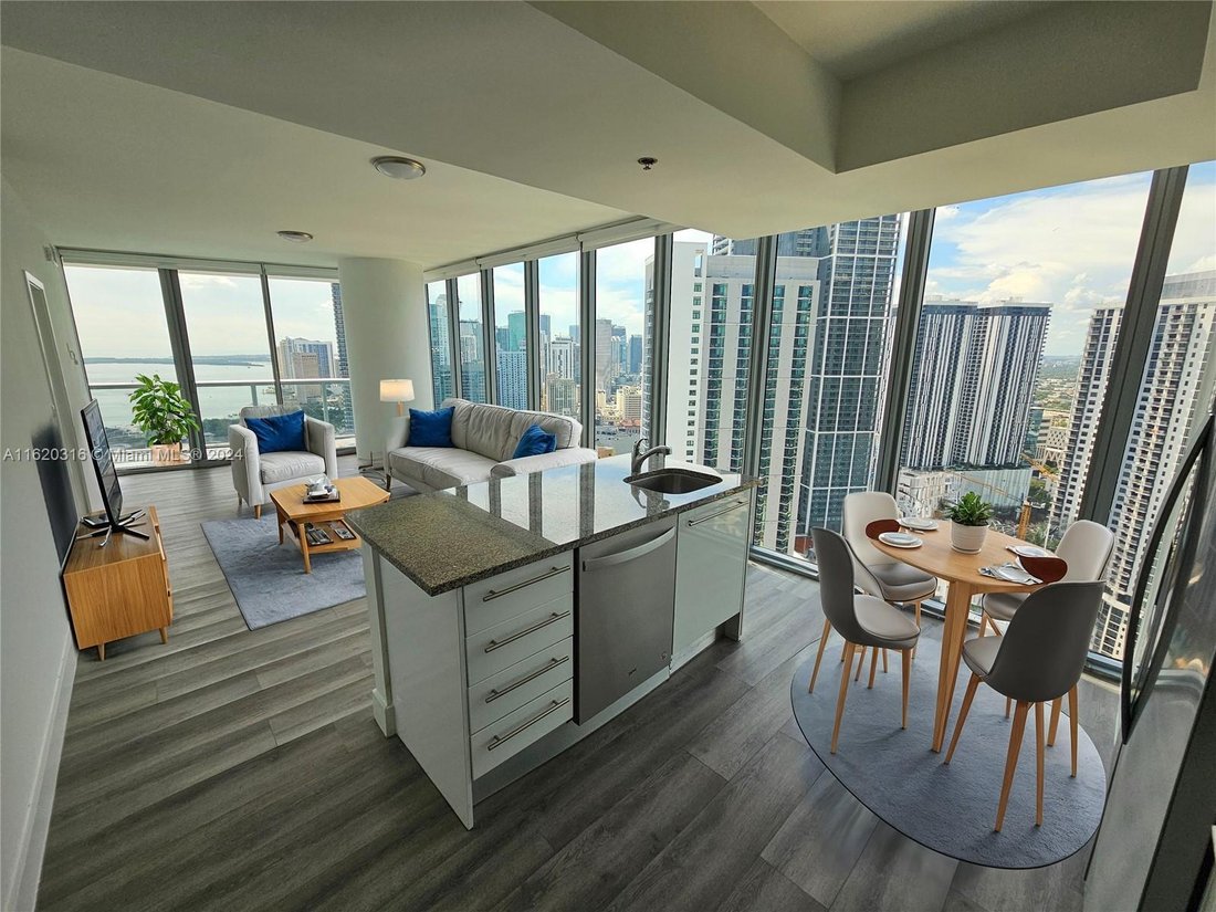Condo in Miami, Florida, United States 4 - 17203863