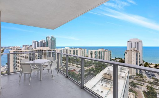 Condo in Hollywood, Florida, United States 1