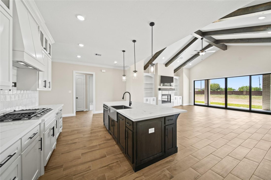 House in Needville, Texas, United States 5 - 17209526