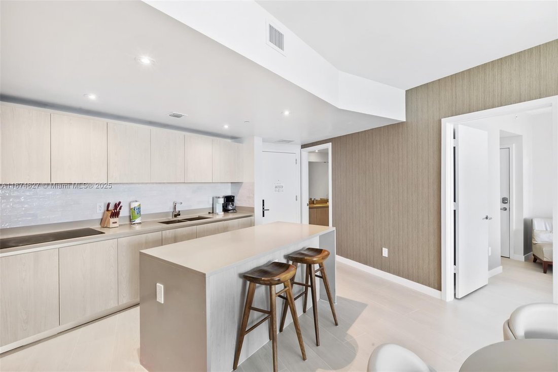 Condo in Hollywood, Florida, United States 4 - 17205243