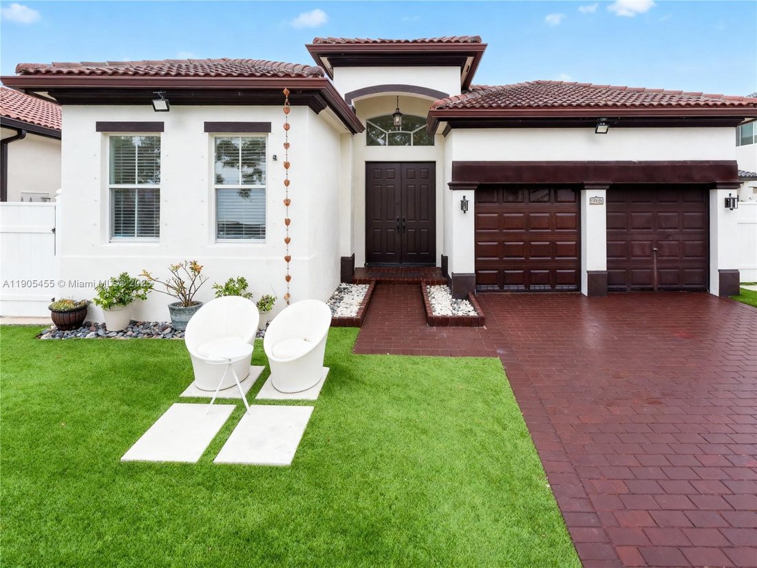 House in Miami Lakes, Florida, United States 2 - 17205795