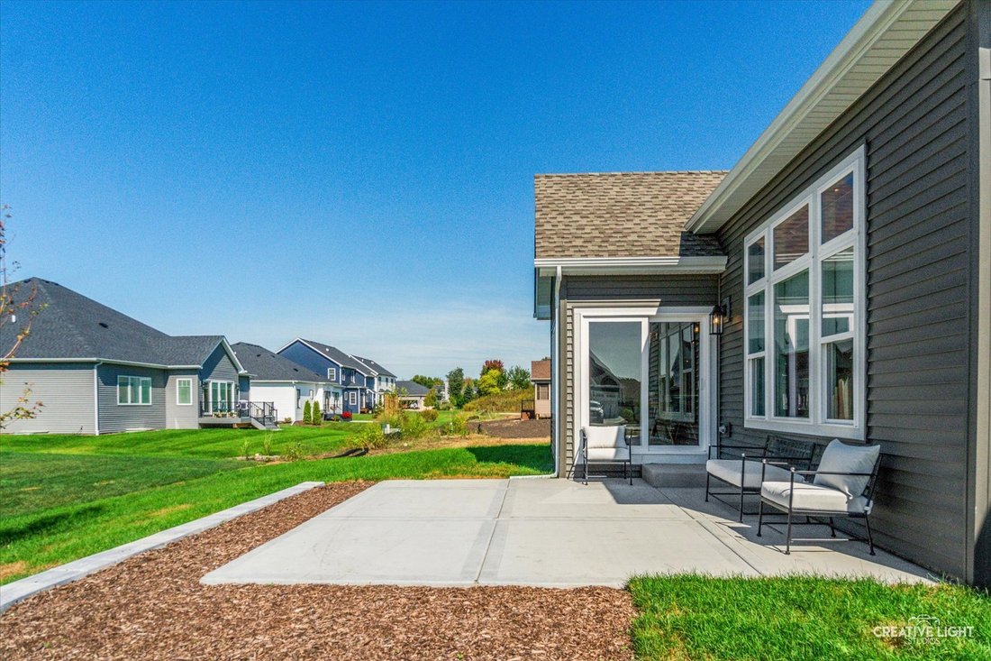 House in Bolingbrook, Illinois, United States 4 - 17203921