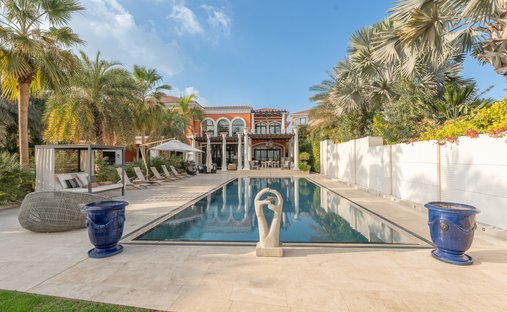 Villa in Dubai, Dubai, United Arab Emirates 1