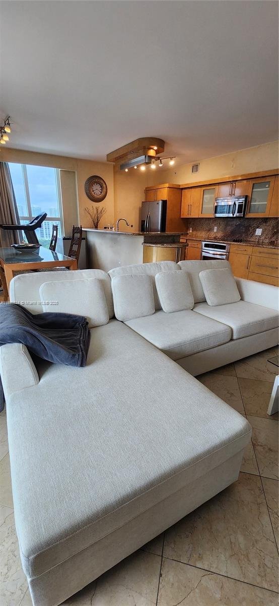Condo in Sunny Isles Beach, Florida, United States 3 - 17203691