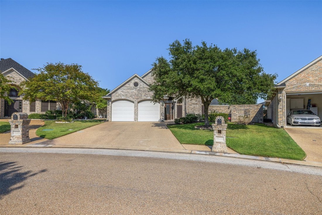 House in Bryan, Texas, United States 2 - 17206653