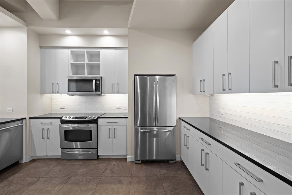 Condo in Fort Worth, Texas, United States 4 - 17212338