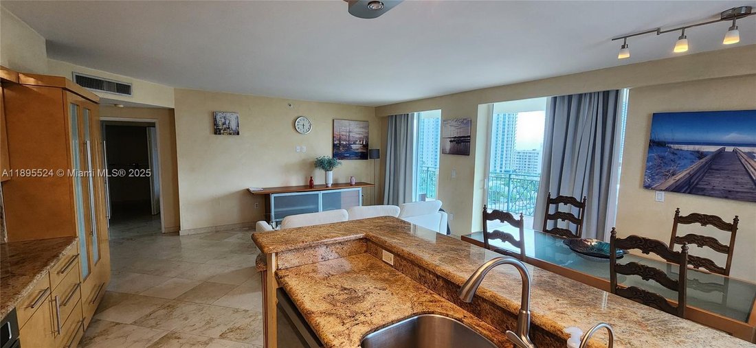 Condo in Sunny Isles Beach, Florida, United States 4 - 17203691