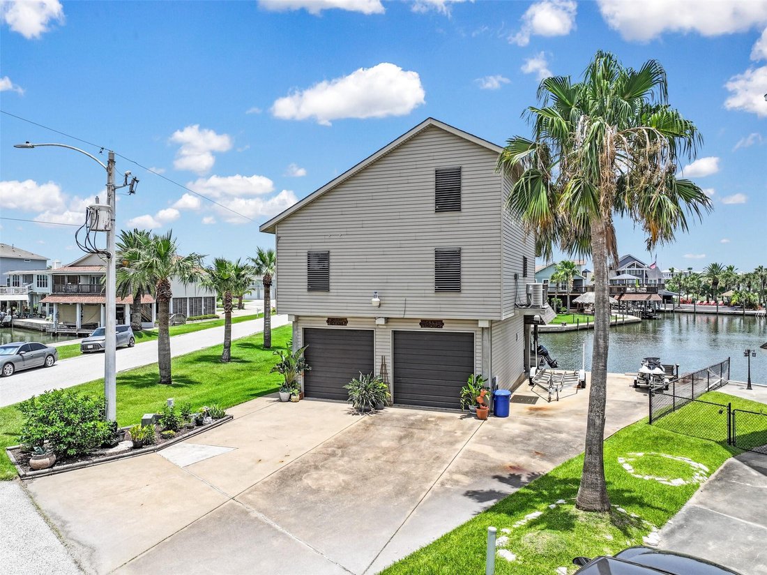 House in Galveston, Texas, United States 5 - 17209170