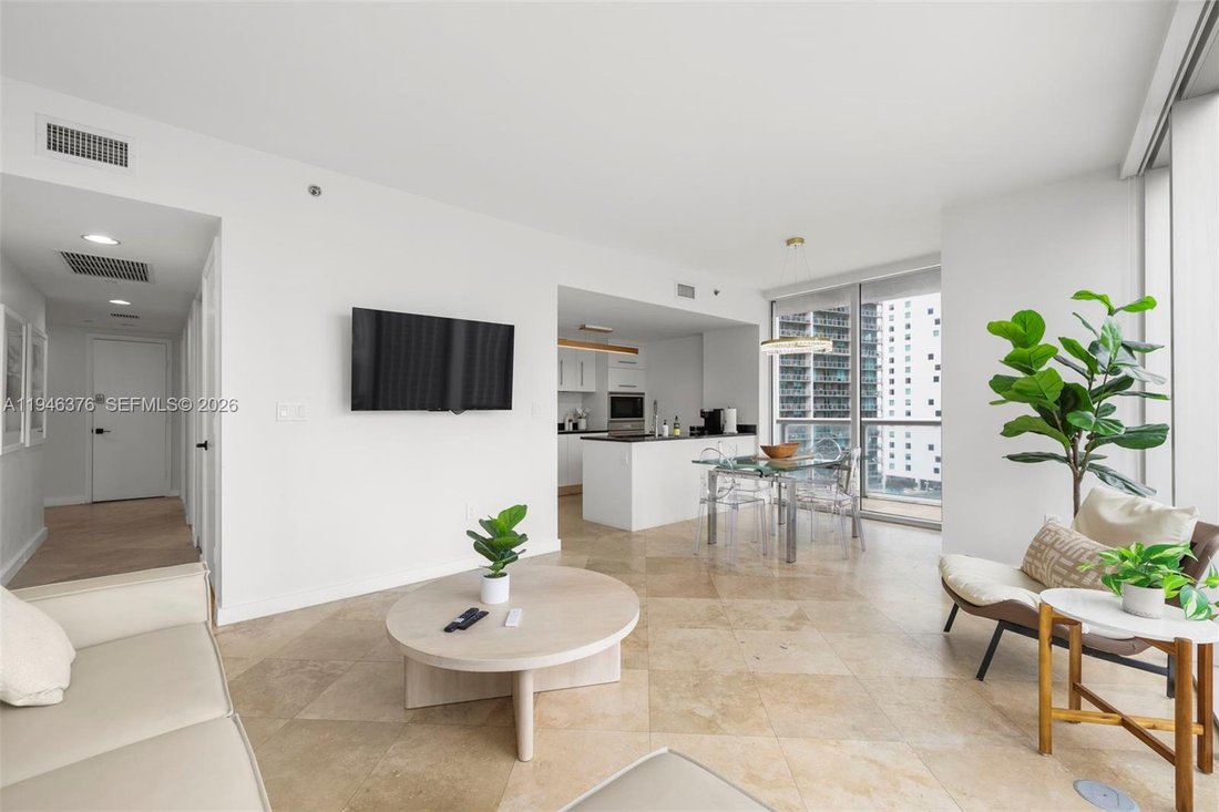 Condo in Miami, Florida, United States 5 - 17202361