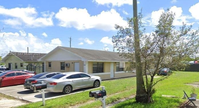House in Miami, Florida, United States 2 - 17202163