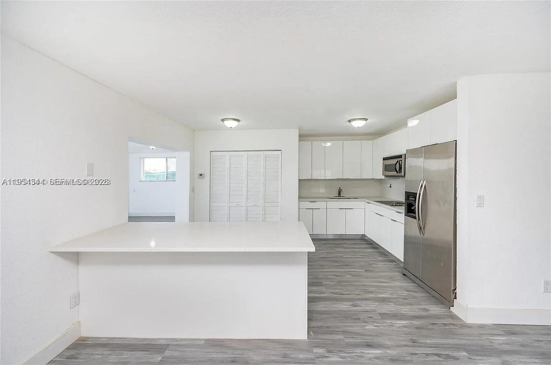 House in Miami, Florida, United States 5 - 17206114