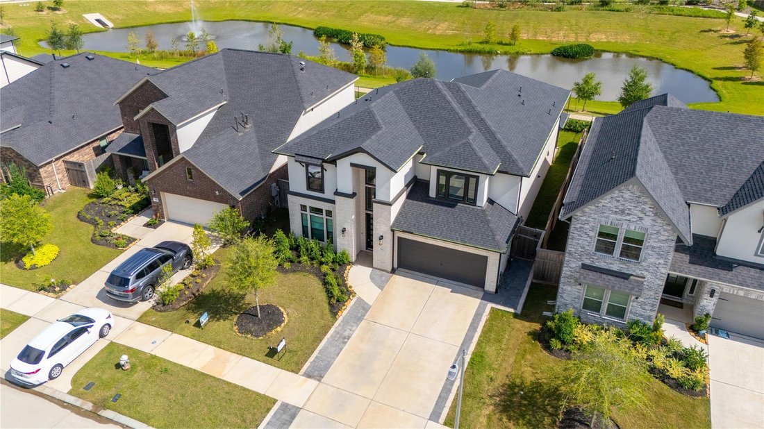 House in Fulshear, Texas, United States 5 - 17211088
