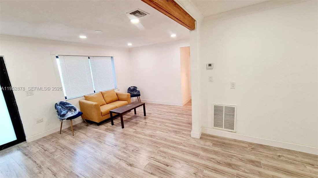 House in Miami, Florida, United States 3 - 17206183