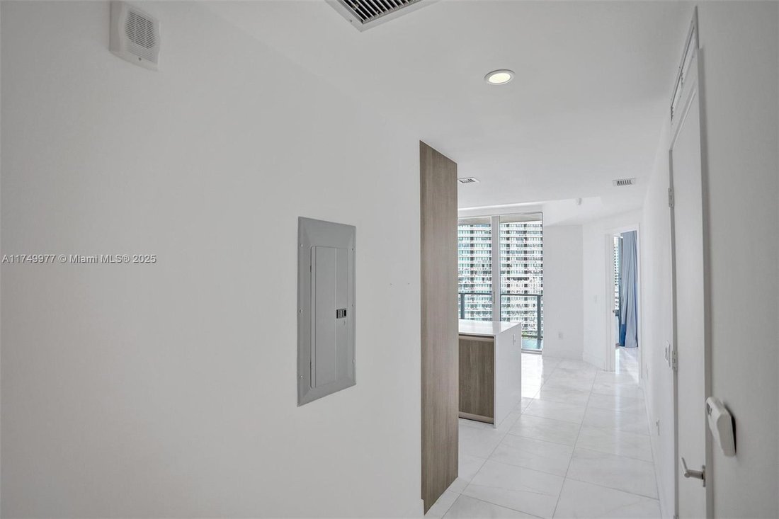 Condo in Miami, Florida, United States 3 - 17202578